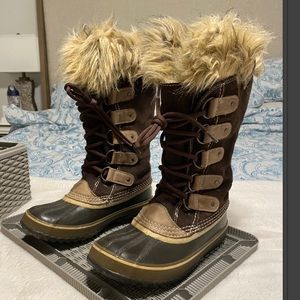 Sorel Joan of Arctic Winter Boots